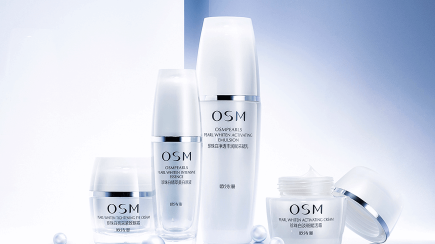 The Metallic Makeup Masterclass