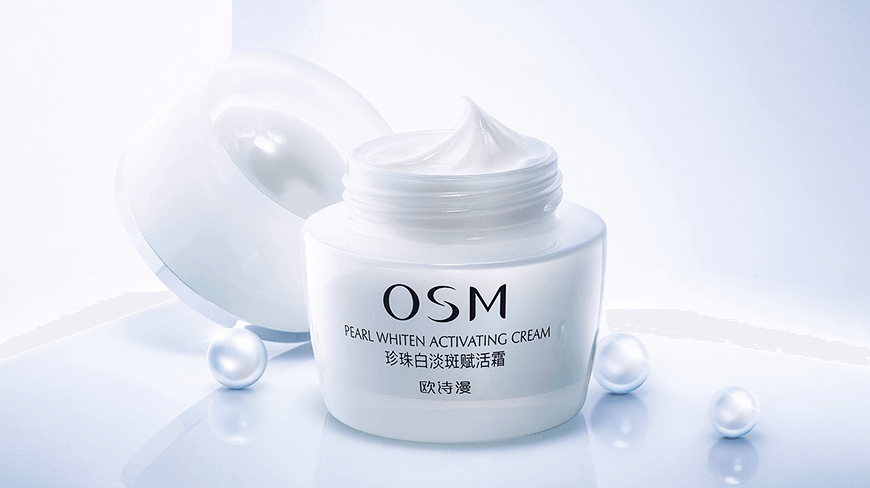 Liberty Decodes The Latest Makeup Techniques